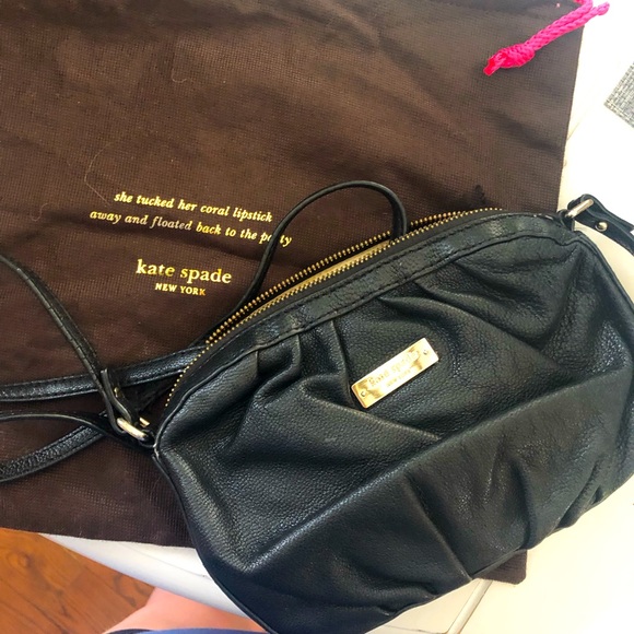 Black Leather Kate Spade ♠️ Cross body - Picture 2 of 4